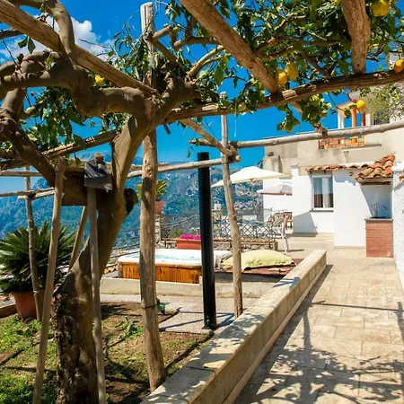 아파트 Maison Rosa *