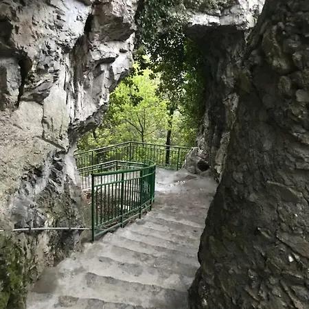 Maison Rosa * بوسيتانو