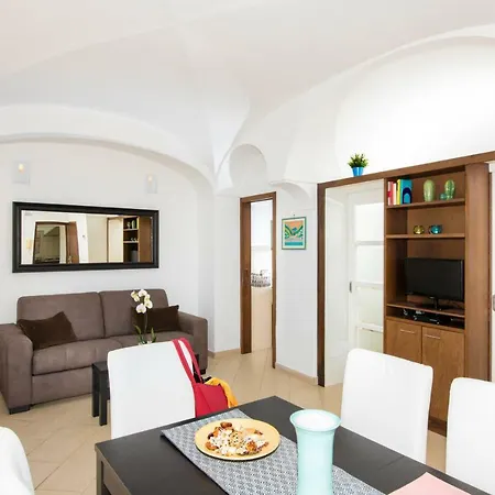 Maison Rosa شقة بوسيتانو